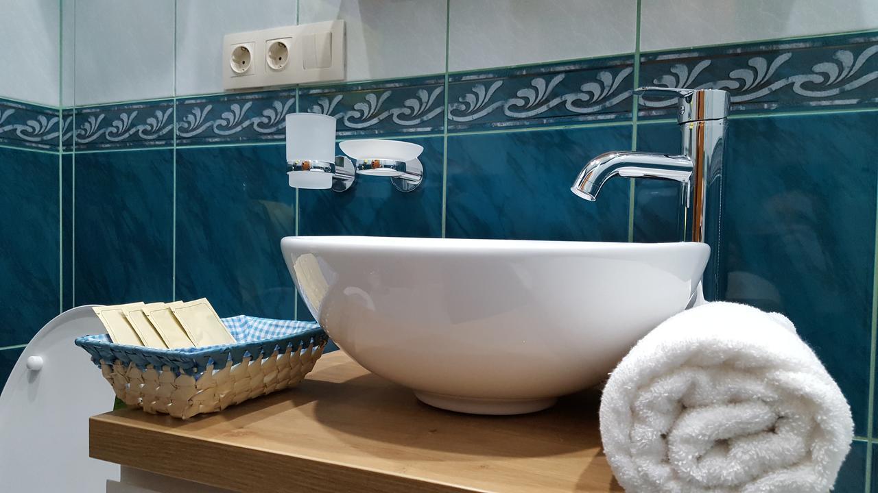 Soprano Apartment Лвив Екстериор снимка